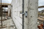 Сопряжение газобетонных стен с монолитом, кирпичом и деревом